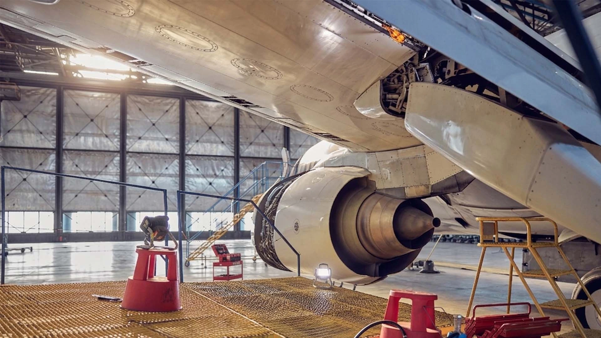 Procurement & Vendor Management in Aviation: A Framework for Reducing Costs
